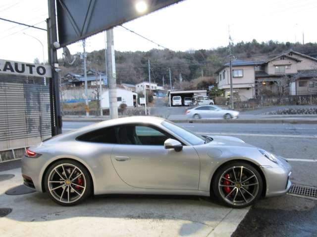 ポルシェ 911 カレラS GT シルバーメタリック 黒革シート 広島県の詳細画像 その8