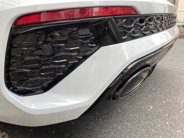 アウディ RS3セダン 2.5 4WD 登録済み未使用車 パノラマ スポエキ 東京都の詳細画像 その9