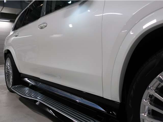 メルセデス・マイバッハ GLS 600 4マチック (ISG搭載モデル) 4WD マフォガニーブラウン&マキアートベージュ 東京都の詳細画像 その14