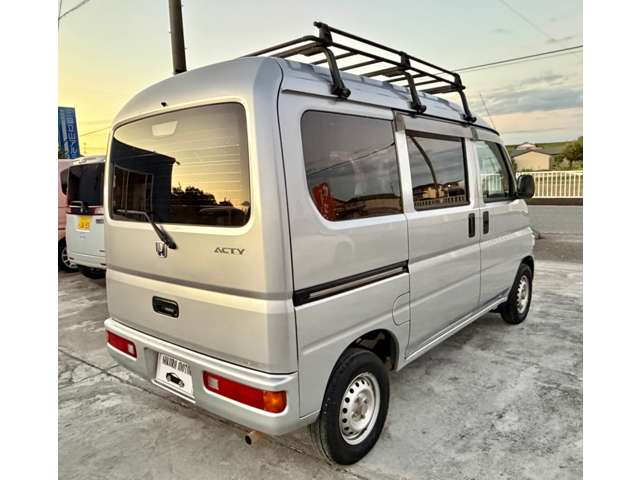 �����A�ԗ��摜��p�ӂ��Ă���܂����A�����Əڍׂ��C�ɂȂ镔���Ȃǂ���܂�����A�ʓr�ʐ^�Ȃǂ����点�Ă��������܂��̂ŁA���C�y�ɂ����k���������B