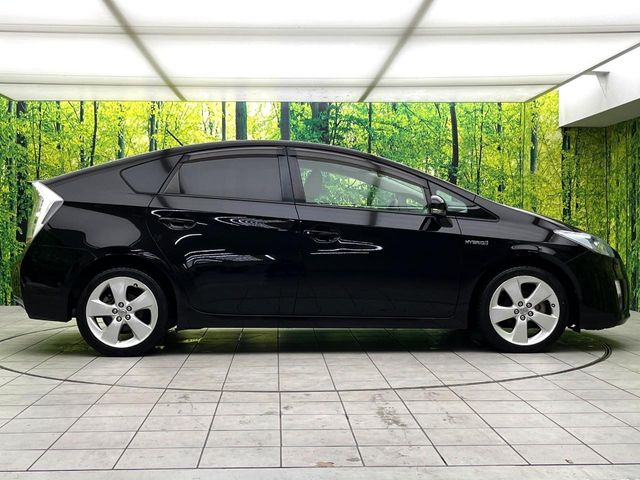 2011 Toyota Prius – thumbnail 44