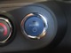 スマートキー装備車なので、キーを取り出さなくてもエンジン始動が可能です。