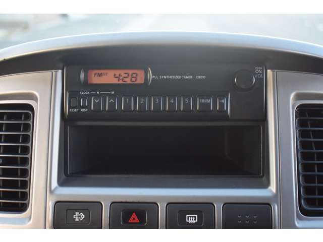 日産 キャラバン 3.0 DX ロングボディ ディーゼルターボ 4WD PS PW AT 積載1000Kg ディーゼル 大阪府の詳細画像 その16