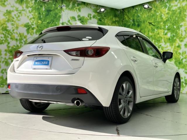���A�֌������či�荞�܂��{�f�B���C���ƁA���̊�����㕔�̑��`���������ꂽ��ۂł��B�����{�f�B�Ƀe�[�������v���f���A�΂ߌ�납������݊�����������A��������܂Ƃ܂����Ȃ܂��ł��B