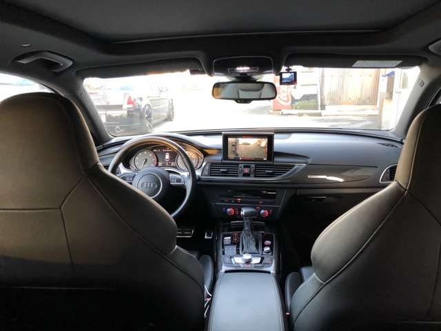 アウディ S6アバント 4.0 4WD 左H 社外エアサス ナビ アルミ 福岡県の詳細画像 その7