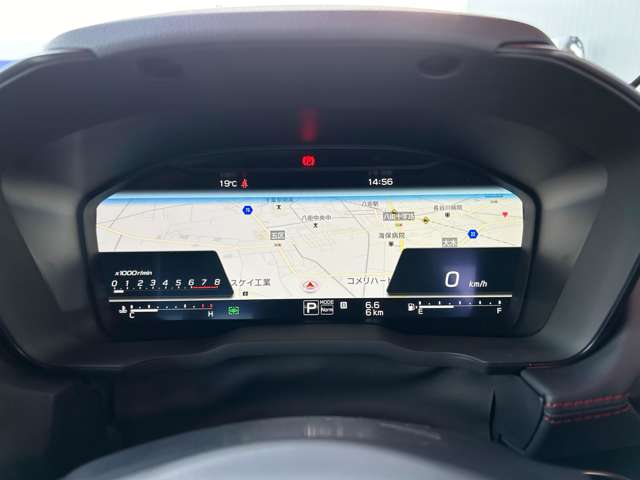 スピードメーターに地図画面の表示が可能★目線の移動を減らし、より安全運転をサポートします★