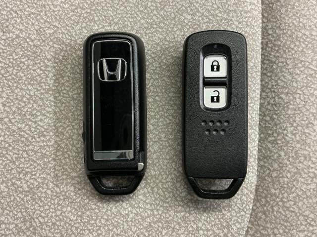 スマートキーです！ドアの施錠・解錠・エンジンの始動がスムーズで大変便利です！