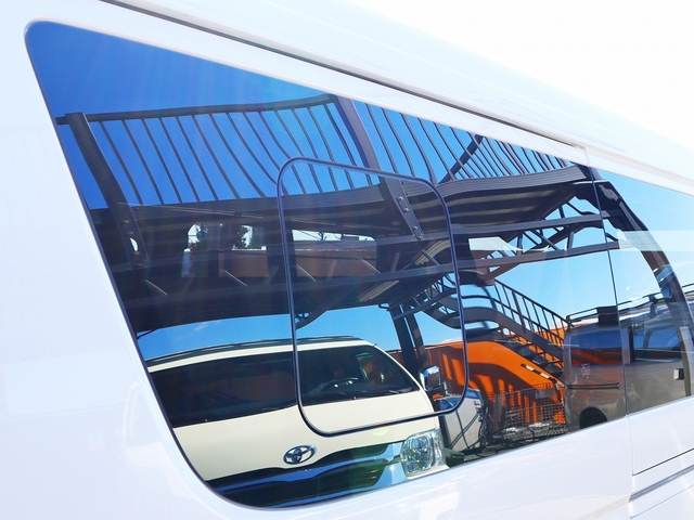 トヨタ ハイエースバン 2.7 スーパーGL ダークプライムII ワイド ミドルルーフ ロングボディ 4WD 内装架装 ベッド 神奈川県の詳細画像 その20