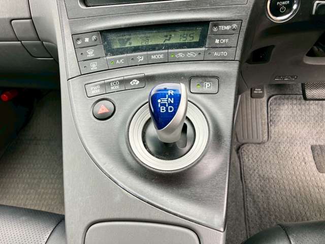 2010 Toyota Prius – thumbnail 44