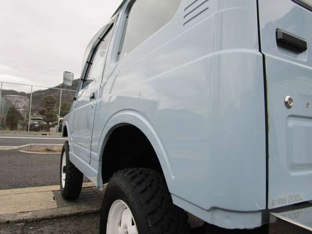 スズキ ジムニー 660 ワイルドウインド リミテッド 4WD リフトアップ 構造変更済み 兵庫県の詳細画像 その12