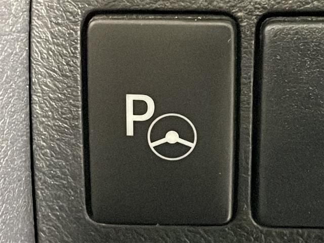 【インテリジェントパーキングアシスト2（IPA2）】超音波センサーやカメラが駐車スペースを検知し、切り返しが必要な状況でもシフトを切り替えるだけで、駐車時のステアリング操作をアシストします！