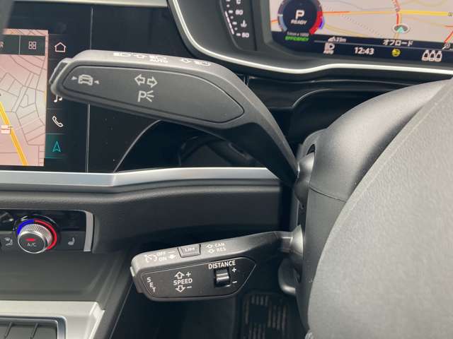 “Audi自動車保険プレミアム”　充実した自動車保険とさまざまの特約やサービス内容で、Audiオーナーにふさわしいサポートをご用意。さらに、アウディだけのプレミアムサービス「Audiプレミアムケア」を無償で付帯。