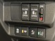 スライドドアや機能制御用のスイッチはステアリング右奥に集約されておりますので、運転の邪魔になりません！