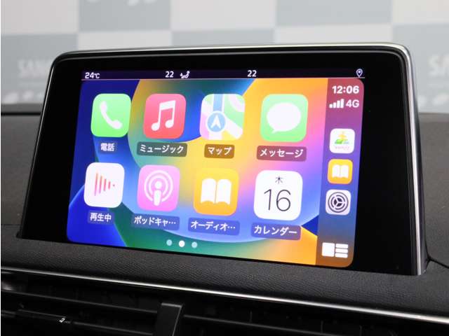��8�C���`�����^�b�`�p�l���X�N���[���@��USB���͒[�q�@��Bluetooth�@��Apple CarPlay�EAndroid Auto�Ή�