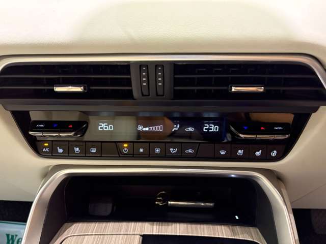 ���������� ���o�e�B�͌y�����Ԃ���~�j�o��SUV�܂őS�Ԏ����舵���A�܂��Ɏ����Ԃ̑�^�V���b�s���O�Z���^�[�ł�!! ����������