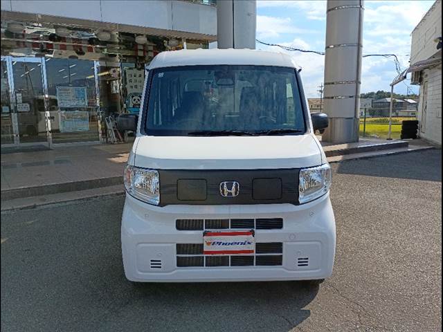 ホンダセンシング☆８型ナビ☆Ｂｌｕｅｔｏｏｔｈ☆バックカメラ☆前後ドラレコ☆ビルトインＥＴＣ☆アダプティブクルーズ☆ＬＫＡＳ☆路外逸脱抑制☆ＥＣＯＮ☆シートヒーター☆急速充電ポート☆走行４０００ｋｍ☆