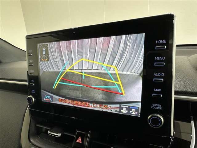 バックガイドモニターで、後方を確認しながら安心して駐車することができます。運転初心者も熟練者も必須の機能ですよ！