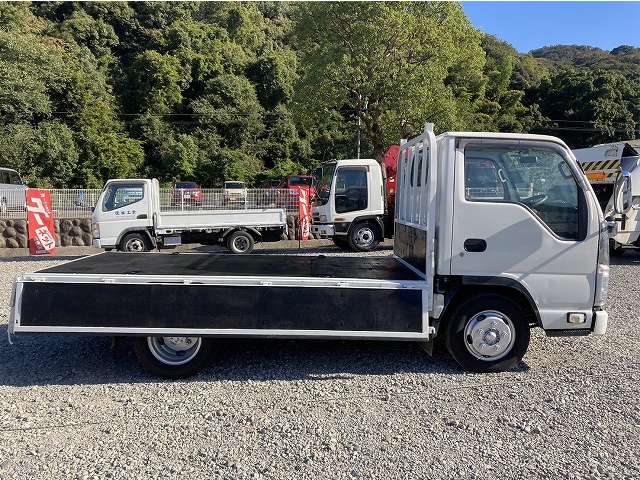 いすゞ エルフ 2t積・5MT・平ボディ・10尺 Wタイヤ・全低床 徳島県の詳細画像 その12