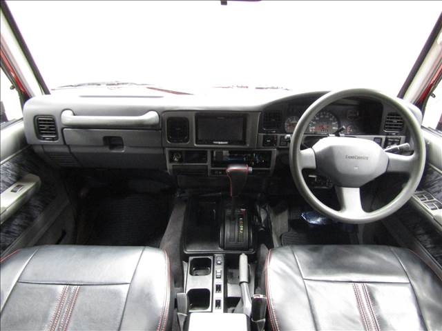 トヨタ ランドクルーザープラド 3.0 SXワイド ディーゼルターボ 4WD リフトアップ 4ナンバー グッドリッチAT 北海道の詳細画像 その13