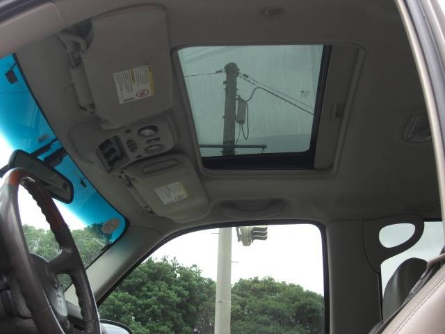 キャデラック エスカレード AWD 4WD HDD HID 岡山県の詳細画像 その19