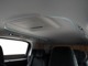 天井には断熱材が採用され、外部からの騒音や気温の影響を最小限に抑えます。静かで快適なドライブをサポートします。