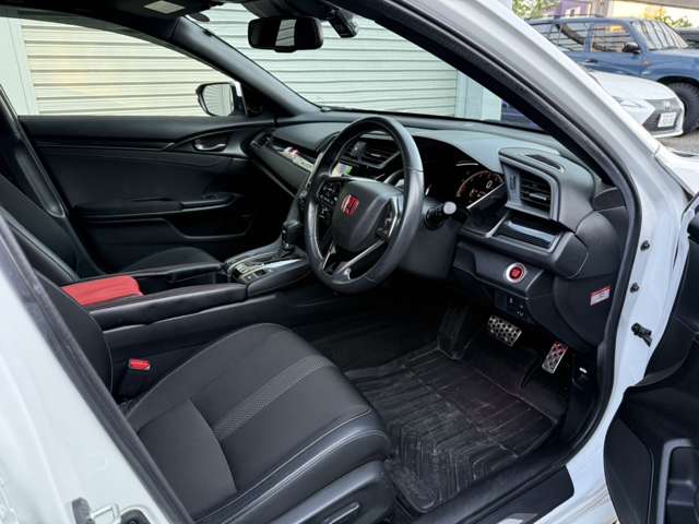 �[�ԑO�ɂ͓����E�O���Y��ɂ����Ē����܂��I���Ќ��Ԋm�F�����肢�������܂��I���d�b��072-284-8233�܂ŁI