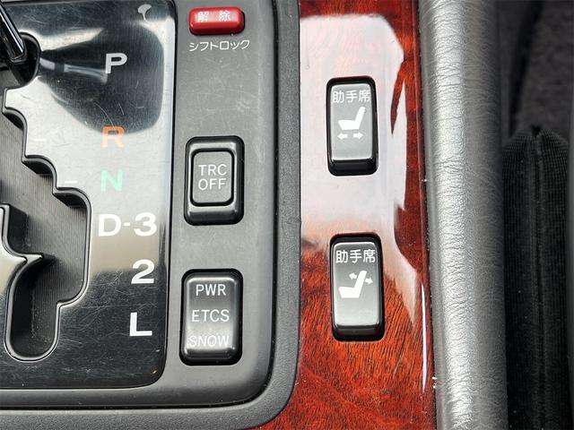 トヨタ センチュリー 5.0 デュアルEMVパッケージ装着車 ETC オートクルーズコントロール 福岡県の詳細画像 その7
