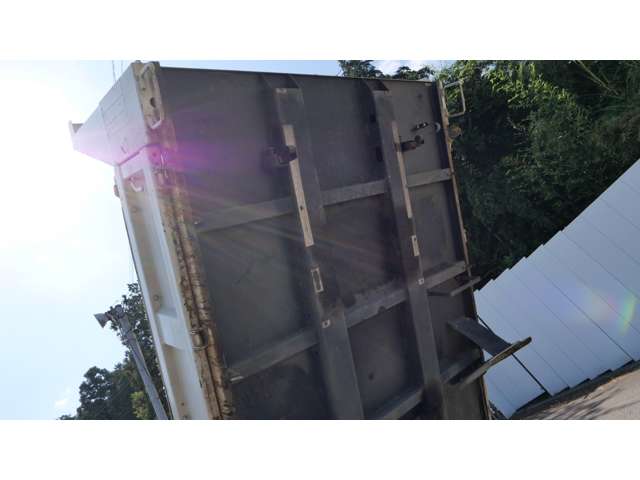 いすゞ エルフ 3トン低床強化ダンプ Dターボ  福岡県の詳細画像 その17