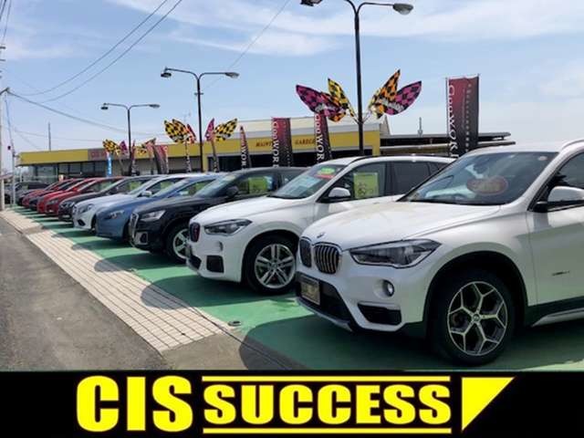 お客様が安心してお車選びができるよう支払総額の費用は自動車公正競争規約に基づき、佐賀県内登録（届出）、店頭納車の場合の費用で表示しております。