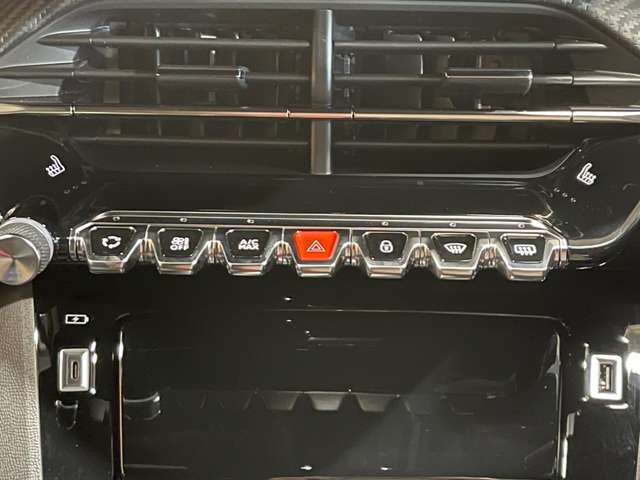 プジョー 208 GT 当社デモカー 新車保証継承 カープレイ 静岡県の詳細画像 その10