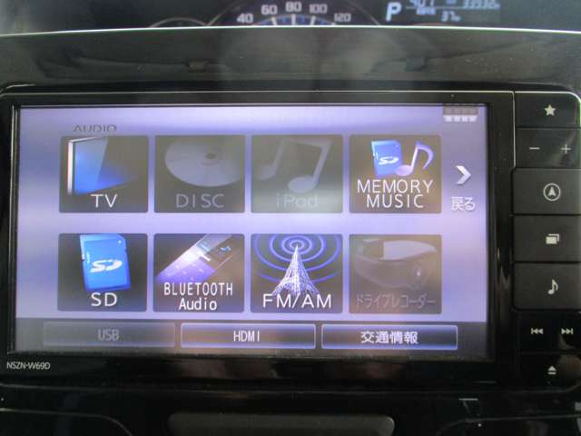 フルセグTV/CD/DVD/AM/FM/BluetoothAudio/SD/SDメモリーミュージック