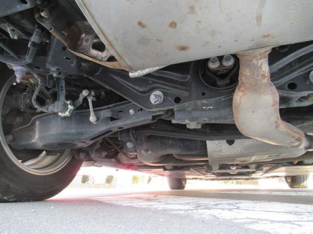 トヨタ プリウス 1.8 A E-Four 4WD 後期 衝突軽減 ドラレコ 9型ナビ Bカメラ 青森県の詳細画像 その18