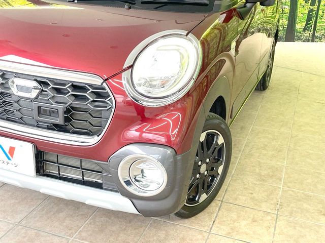 【ＬＥＤヘッドライト】悪天候や夜間走行時も良好な視界を確保し安心して運転できる高輝度ＬＥＤヘッドライトを装備！点灯速度が早く、消費電力も抑えられています。
