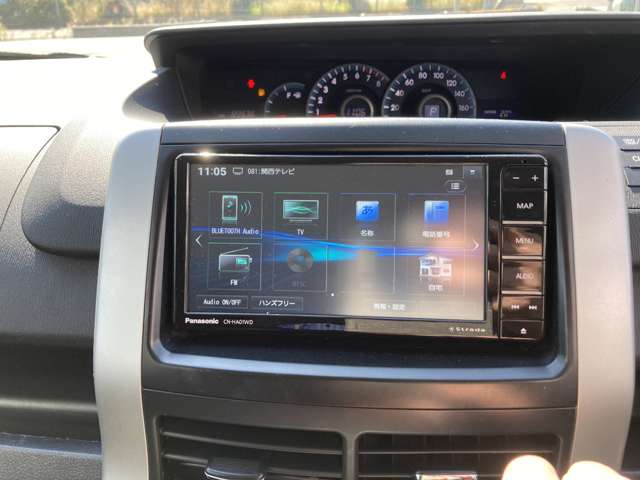 トヨタ ヴォクシー 2.0 X Lエディション 両側電動 フルセグ Bluetooth 大阪府の詳細画像 その4