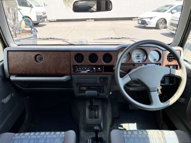 1997 Suzuki Jimny – thumbnail 38