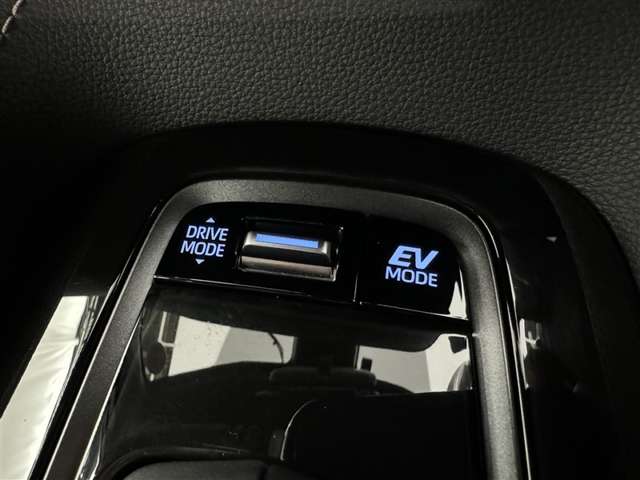 トヨタ&nbsp;カローラツーリング&nbsp;1.8 ハイブリッド WxB&nbsp;&nbsp;愛知県の詳細画像&nbsp;その18