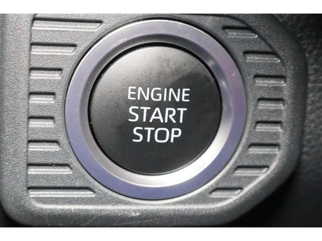 ご覧いただきましたお車が商談中などの場合がございます。お電話にて在庫状況の確認をおすすめ致します。