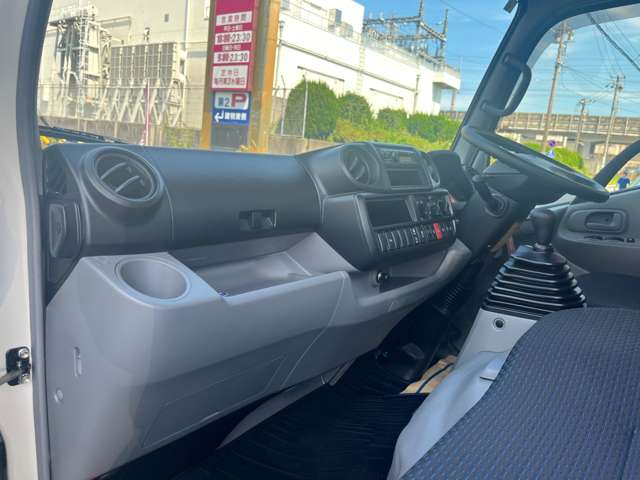 トヨタ ダイナ 2.8 シングルジャストロー ディーゼル 4WD 静岡県の詳細画像 その15