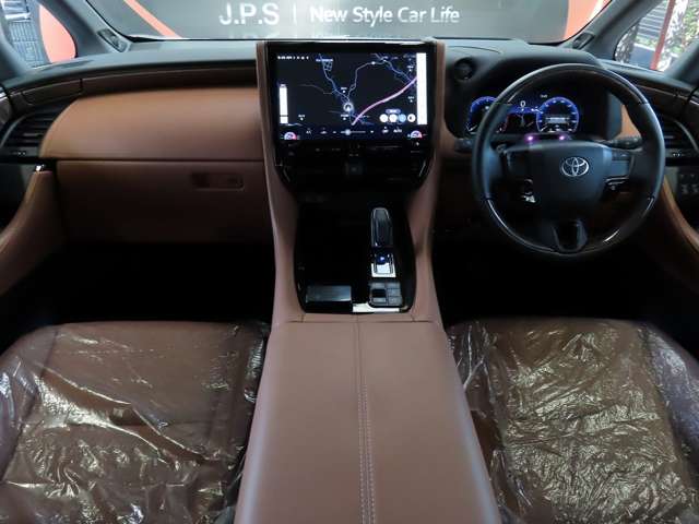 �������F�F�T���Z�b�g�u���E���iTromCode#LA40�j�d���ȃR���\�[�����D�z���������炷���`�B�l�X�̈ړ����Ԃ̉\��������ɍL����C�m�x�[�e�B�u�ȋ��S�n�̌��B���X�ɂ܂ŐS�Â������{�������ʐ�p�C���e���A�ł��B