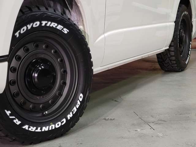 トヨタ ハイエースバン 2.8 スーパーGL ダークプライムII ロングボディ ディーゼルターボ 4WD 5型 4WD ディーゼル DEANコロラド16AW 福島県の詳細画像 その11