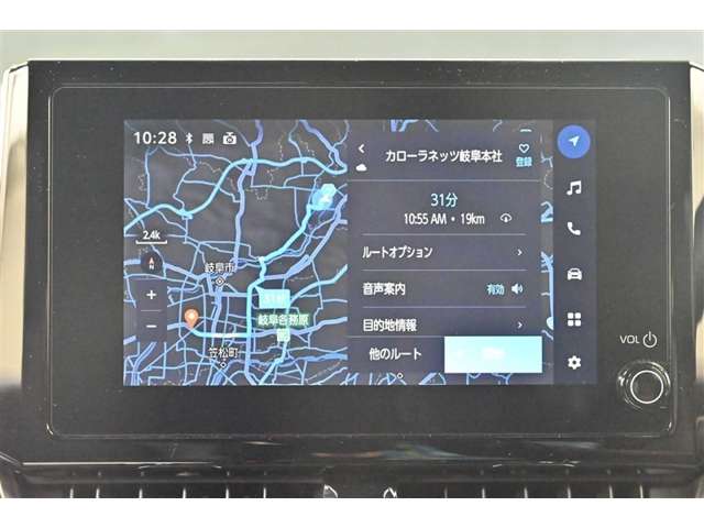 人とクルマ、クルマとトヨタスマートセンターがつながることで24時間365日、カーライフに安心・安全・快適・便利をお届けする通サポートサービスです