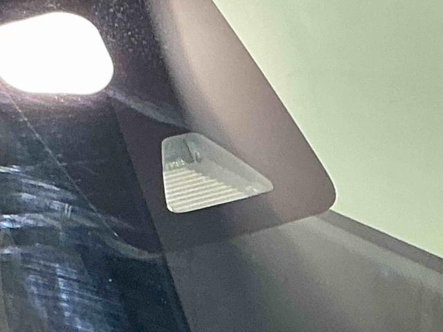 リーズナブル料金で、納車後から切れ目なく一般保証が延長される人気のオプションとなります。初登録月から３年又は累計走行距離６万キロ経過後から５年１０万キロまで一般保証に準じて保証いたします。