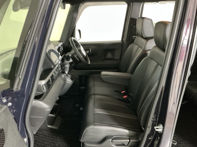 掲載されている写真以外も見てみたい、車の状態を詳しく聞きたいなど、お気軽にお問い合わせください！