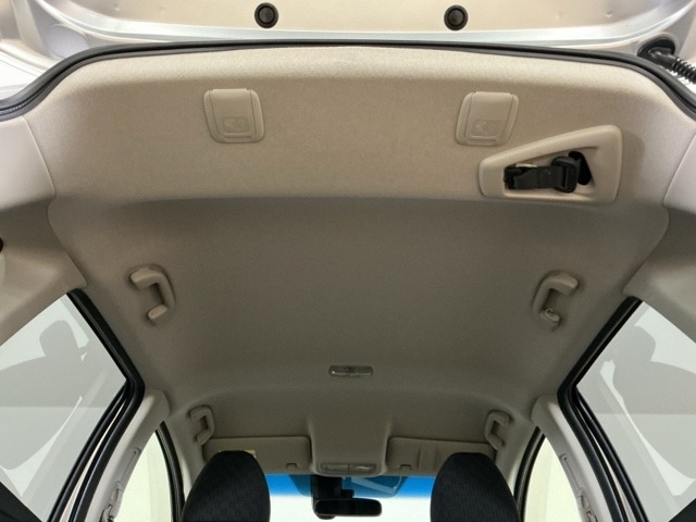車が大好きなスタッフが心をこめて接客いたします。お客様一人一人のお車に対する思いや気持ちをうかがい、充実した時間が過ごせるよう努めます。