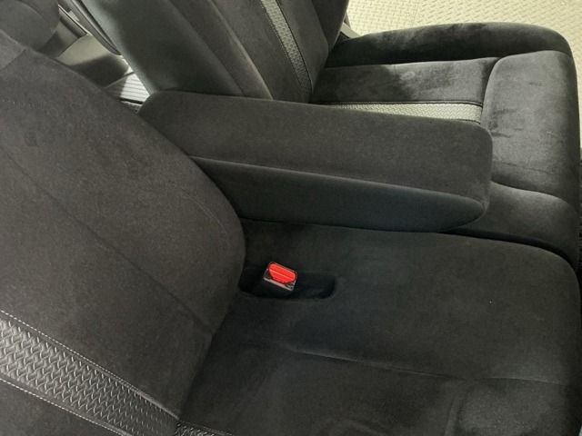 掲載されている写真以外も見てみたい、車の状態を詳しく聞きたいなど、お気軽にお問い合わせください！
