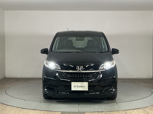 車を初めて購入されるお客様や、車にあまり詳しくないお客様にもわかりやすく丁寧に説明させて頂きます♪