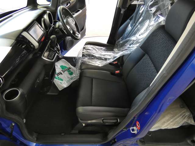 ホンダ N-BOX 660 カスタムG ターボ Lパッケージ 4WD ワンオーナー車 Aパッケージ インターナビ 奈良県の詳細画像 その16
