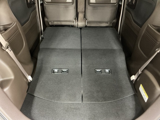 誰もが安心して選べる、安心が続く中古車でお客様のカーライフを応援します！是非店頭に足をお運びください♪