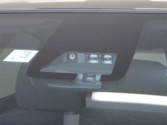 【トヨタセーフティセンス・衝突軽減ブレーキ・障害物センサー・LEDヘッドライト・スマートキー】社外メモリーナビ・バックカメラ・Bluetooth・ETC