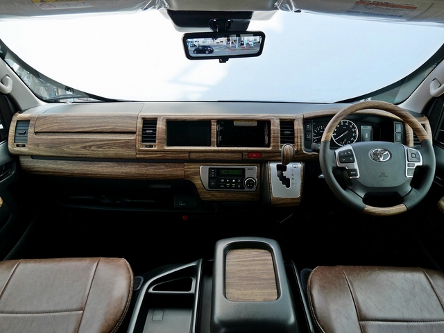 トヨタ ハイエース 2.7 GL ロング ミドルルーフ 4WD FD-BOX W04 パール フルフラット 車中泊 愛知県の詳細画像 その3